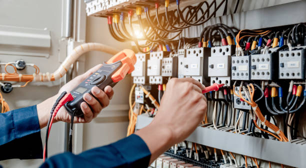 Best Licensed Electrician  in La Quinta, CA
